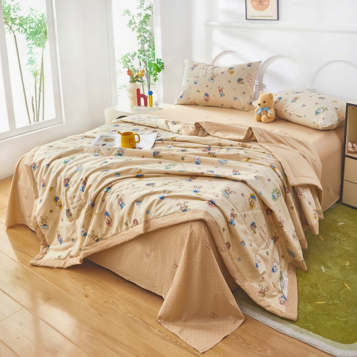 91家纺网 家纺一手货源 找家纺 黛妮雅 2026新款双面全棉羽丝夏被 兔子警官