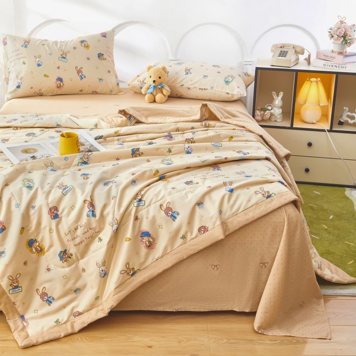 91家纺网 家纺一手货源 找家纺 黛妮雅 2026新款双面全棉羽丝夏被 兔子警官