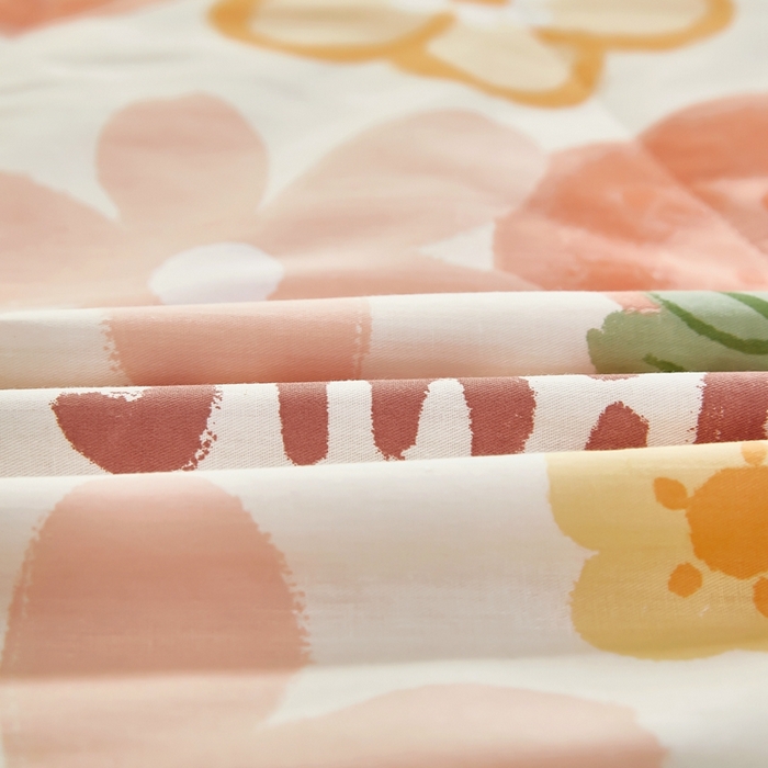 91家纺网 家纺一手货源 找家纺 黛妮雅 2026新款双面全棉羽丝夏被 笑脸草莓