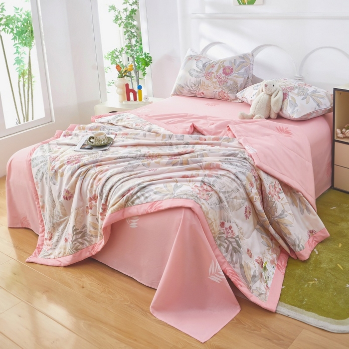 91家纺网 家纺一手货源 找家纺 黛妮雅 2026新款双面全棉羽丝夏被 悠悠花香