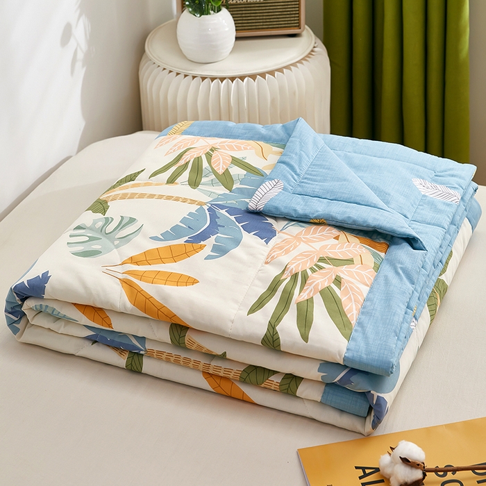 91家纺网 家纺一手货源 找家纺 黛妮雅 2026新款双面全棉羽丝夏被叶枫海韵