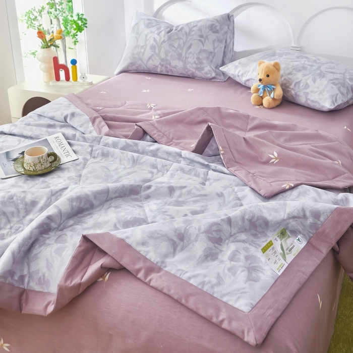 91家纺网 家纺一手货源 找家纺 黛妮雅 2026新款双面全棉羽丝夏被 紫苏