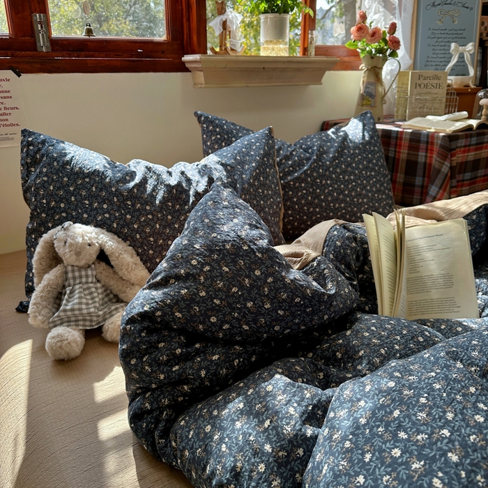 91家纺网 家纺一手货源 找家纺 （总）阿曼达 2026新款日韩系复古印花小碎花软糯贴肤慵懒伴眠超治愈的床单床笠款四件套