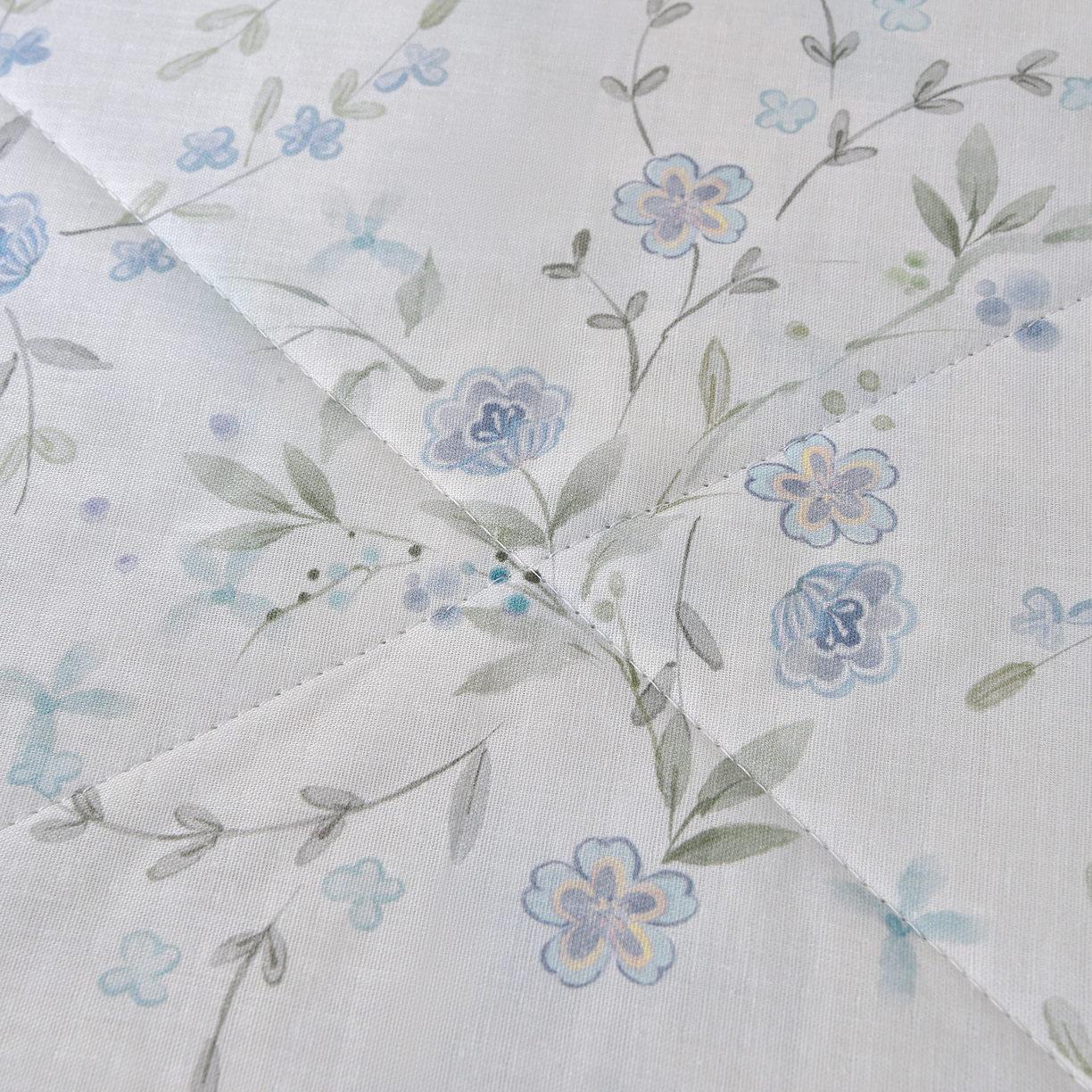 91家纺网 家纺一手货源 找家纺 金昱纺 2026新款A类全棉双层纱新疆棉花夏被四件套（带检测报告，包检测，有微信+买家秀） 莲礼枝-兰