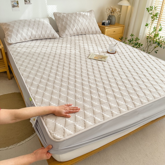 91家纺网 家纺一手货源 找家纺 席世家 2026新款全棉抗菌大豆防水床笠 菱格米咖