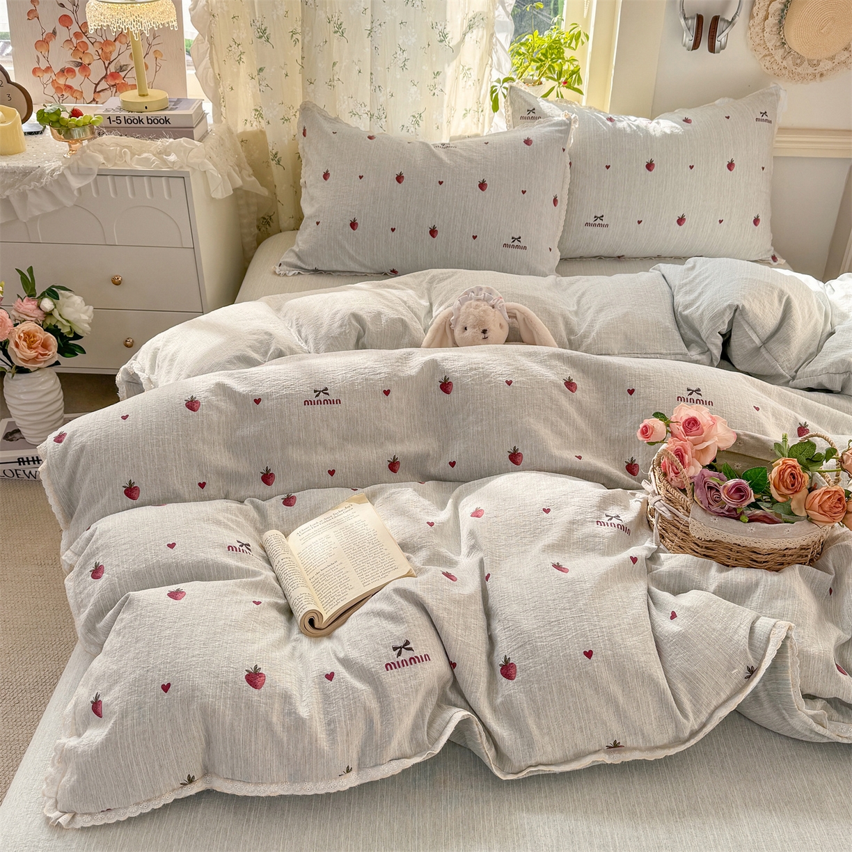 91家纺网 家纺一手货源 找家纺 （总）优贝家纺 2026春夏新款韩系小花边高克重加厚色织提花韩版四件套