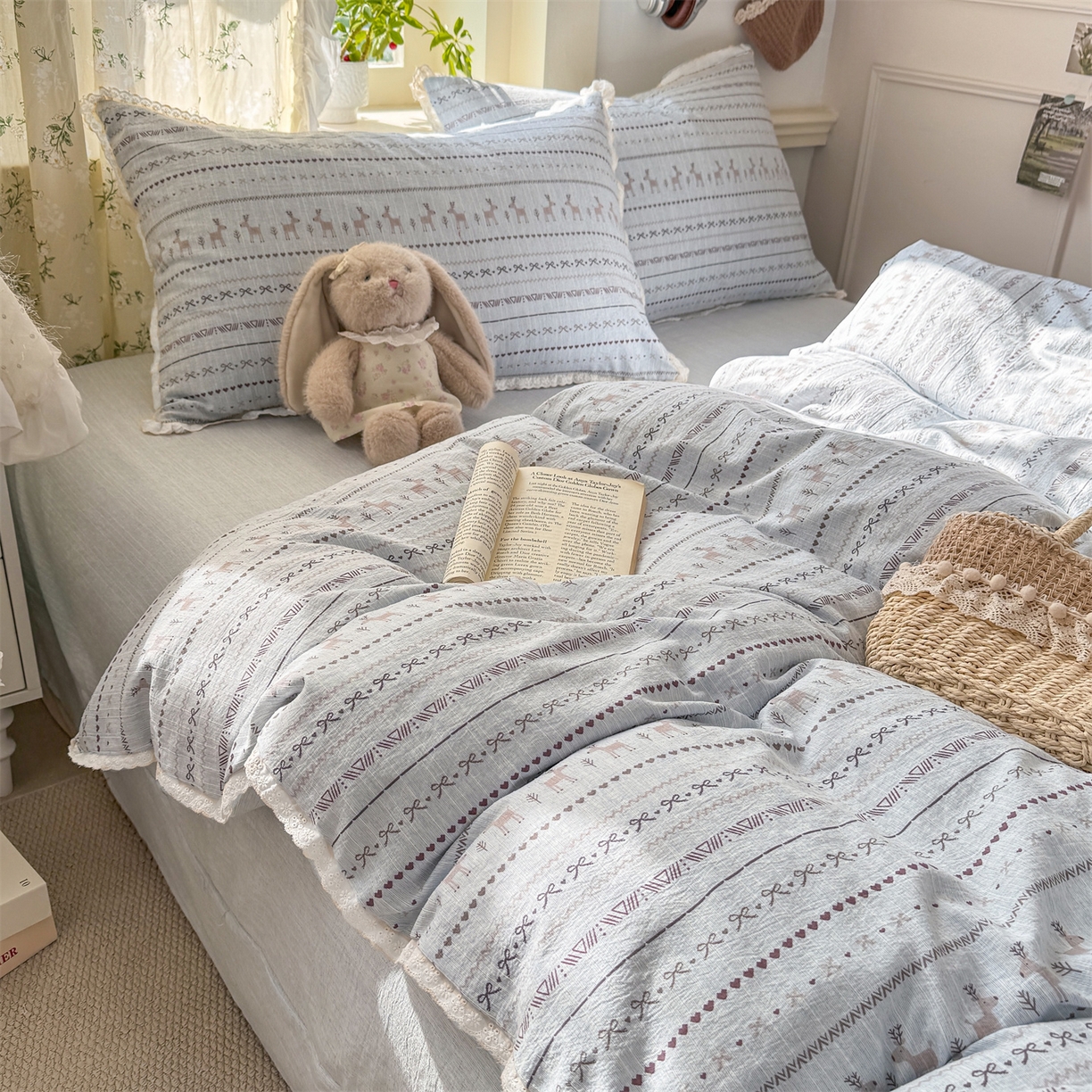 91家纺网 家纺一手货源 找家纺 优贝家纺 2026春夏新款韩系小花边高克重加厚色织提花韩版四件套 花间小鹿