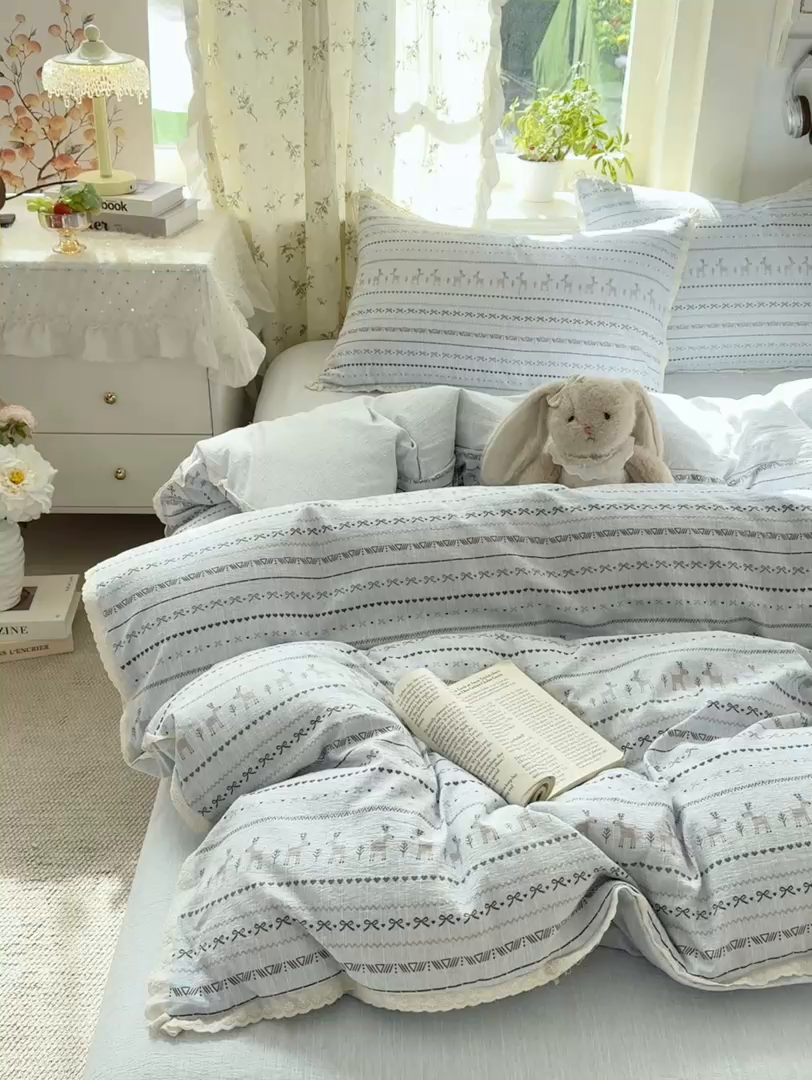 91家纺网 家纺一手货源 找家纺 优贝家纺 2026春夏新款韩系小花边高克重加厚色织提花韩版四件套 花间小鹿