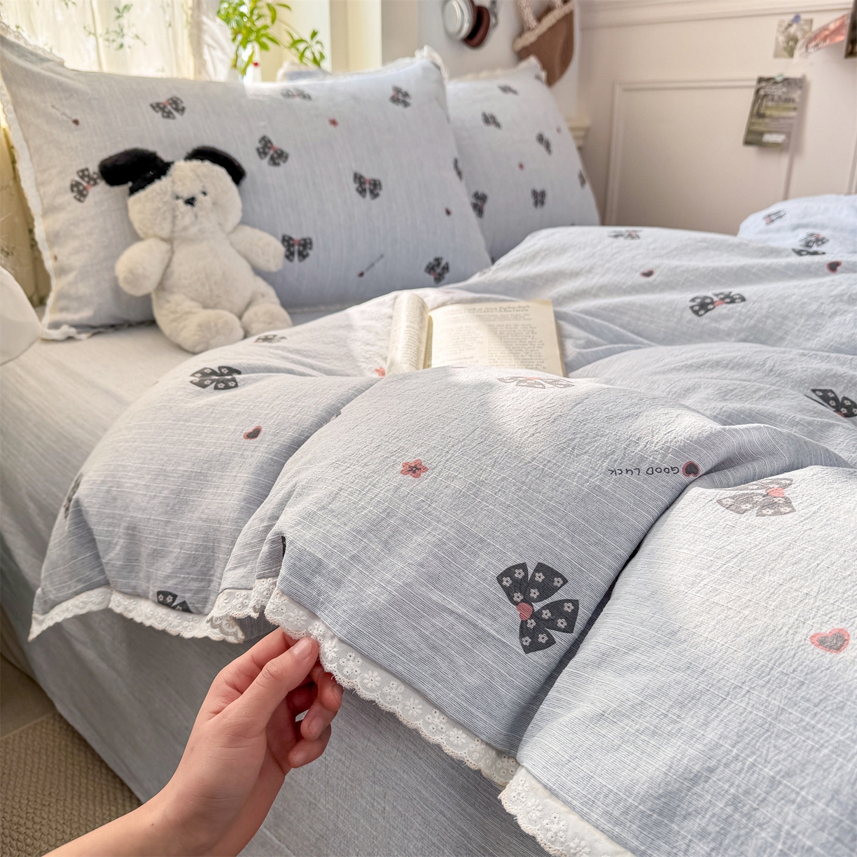 91家纺网 家纺一手货源 找家纺 优贝家纺 2026春夏新款韩系小花边高克重加厚色织提花韩版四件套 浪漫蝴蝶结