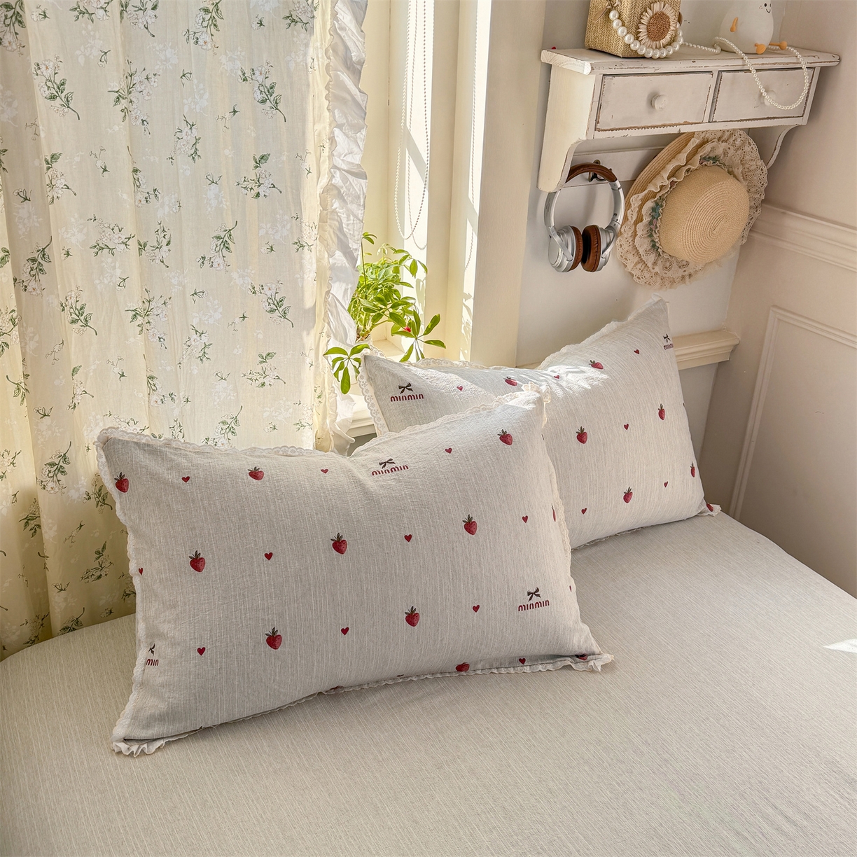 91家纺网 家纺一手货源 找家纺 优贝家纺 2026春夏新款韩系小花边高克重加厚色织提花韩版四件套 甜心草莓