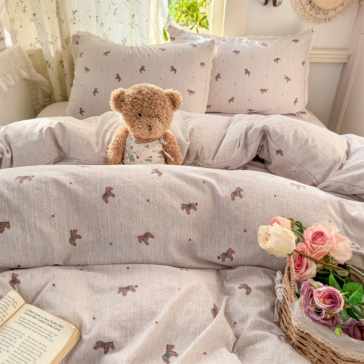 91家纺网 家纺一手货源 找家纺 优贝家纺 2026春夏新款韩系小花边高克重加厚色织提花韩版四件套 童趣小马