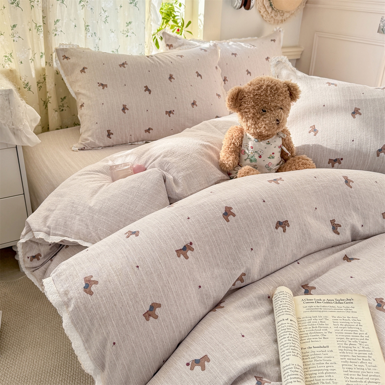 91家纺网 家纺一手货源 找家纺 优贝家纺 2026春夏新款韩系小花边高克重加厚色织提花韩版四件套 童趣小马