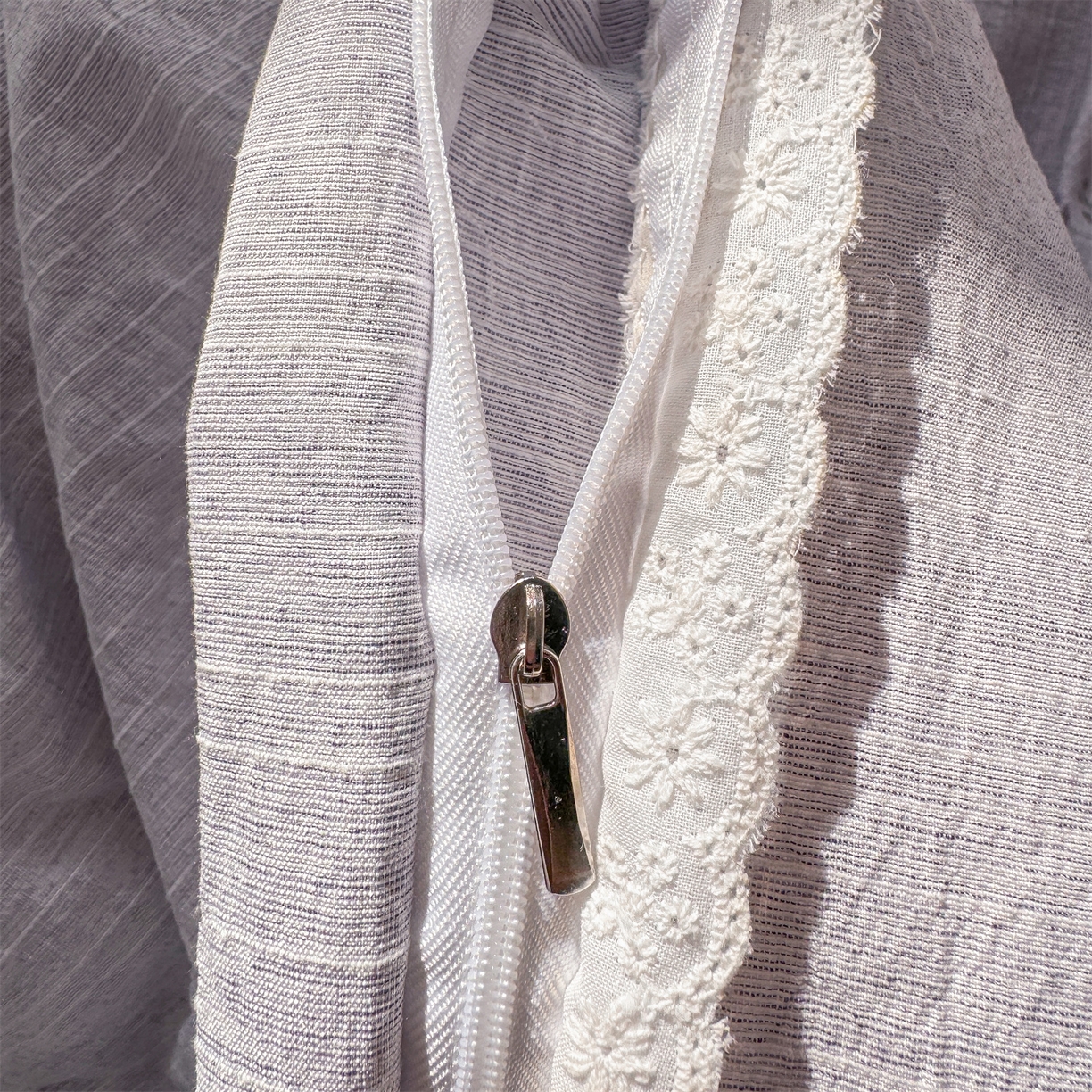 91家纺网 家纺一手货源 找家纺 优贝家纺 2026春夏新款韩系小花边高克重加厚色织提花韩版四件套 薰衣草之梦