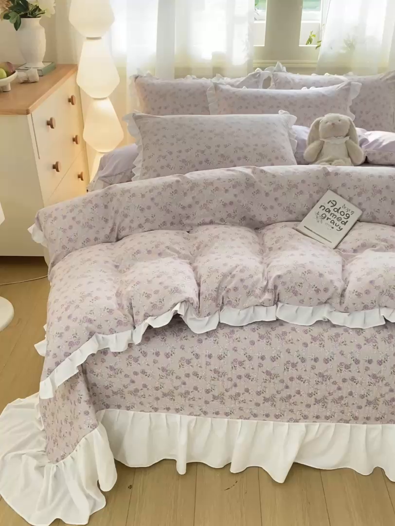 91家纺网 家纺一手货源 找家纺 优贝家纺 2026春夏新款韩系小清新水洗棉古法棉夹棉床盖四件套-风格一 芋雾花眠
