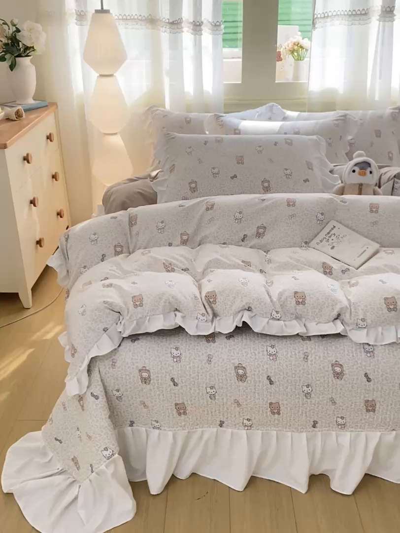91家纺网 家纺一手货源 找家纺 优贝家纺 2026春夏新款韩系小清新水洗棉古法棉夹棉床盖四件套-风格一 奶咖萌兔