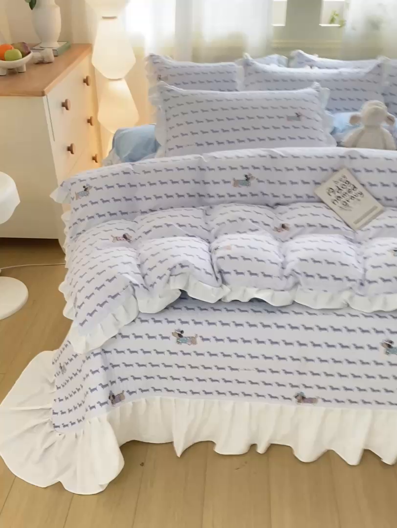 91家纺网 家纺一手货源 找家纺 优贝家纺 2026春夏新款韩系小清新水洗棉古法棉夹棉床盖四件套-风格一 时尚萌犬