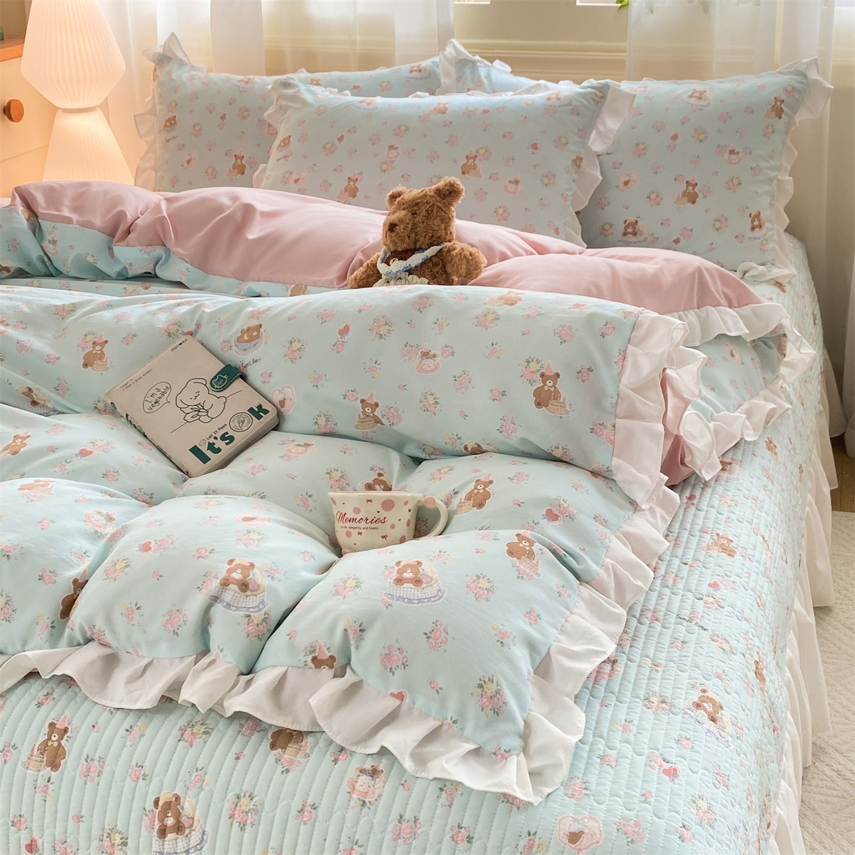 91家纺网 家纺一手货源 找家纺 优贝家纺 2026春夏新款韩系小清新水洗棉古法棉夹棉床盖四件套-风格一 甜心小熊