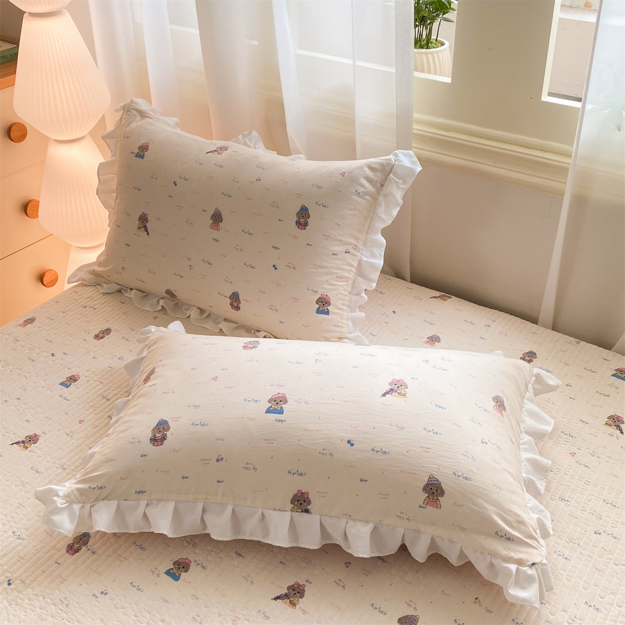 91家纺网 家纺一手货源 找家纺 优贝家纺 2026春夏新款韩系小清新水洗棉古法棉夹棉床盖四件套-风格一 杏芙萌犬