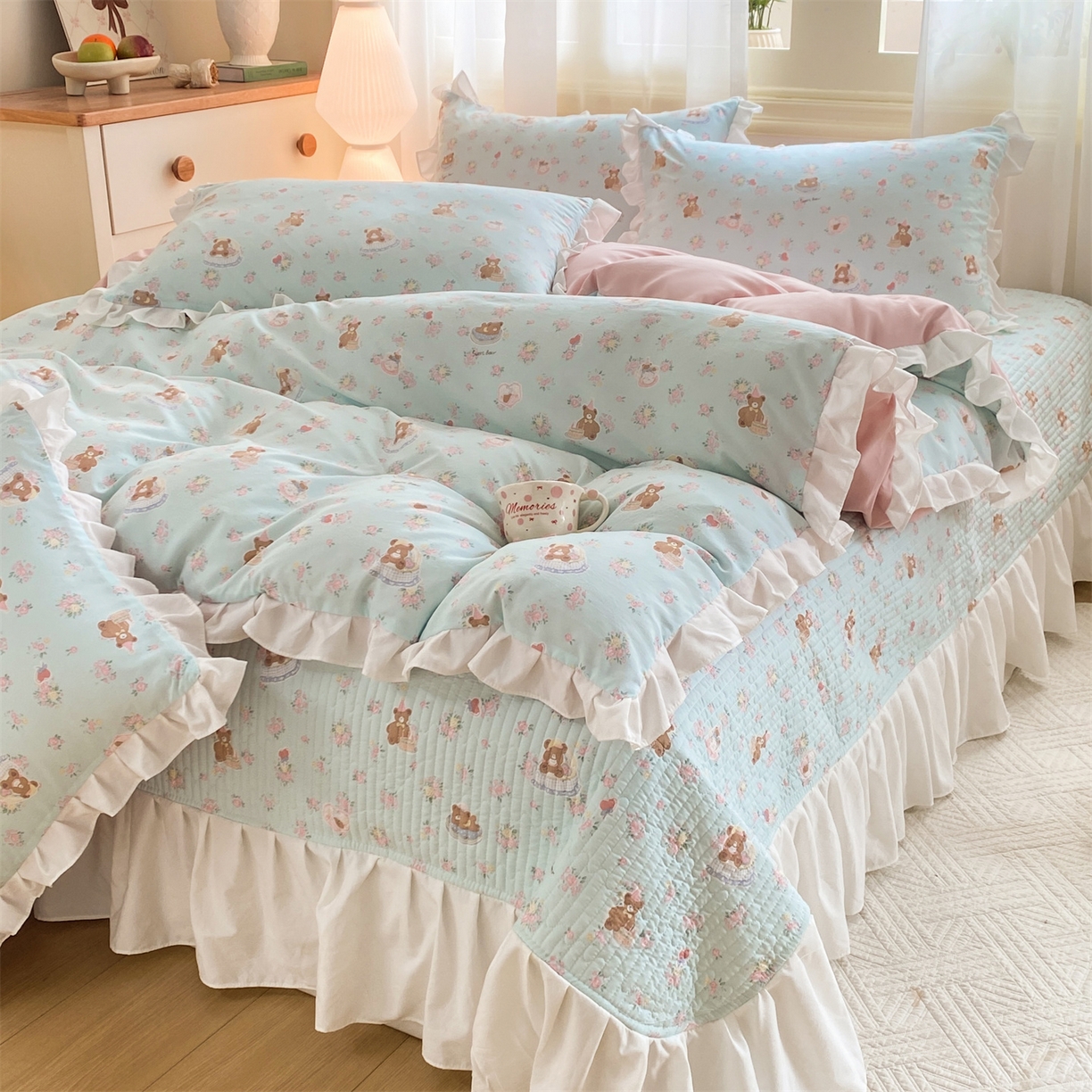 91家纺网 家纺一手货源 找家纺 优贝家纺 2026春夏新款韩系小清新水洗棉古法棉夹棉床盖四件套-风格二 甜心小熊