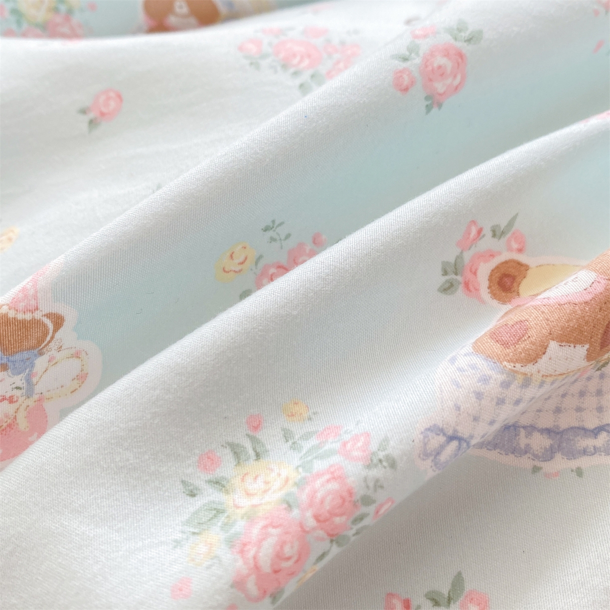 91家纺网 家纺一手货源 找家纺 优贝家纺 2026春夏新款韩系小清新水洗棉古法棉夹棉床盖四件套-风格二 甜心小熊