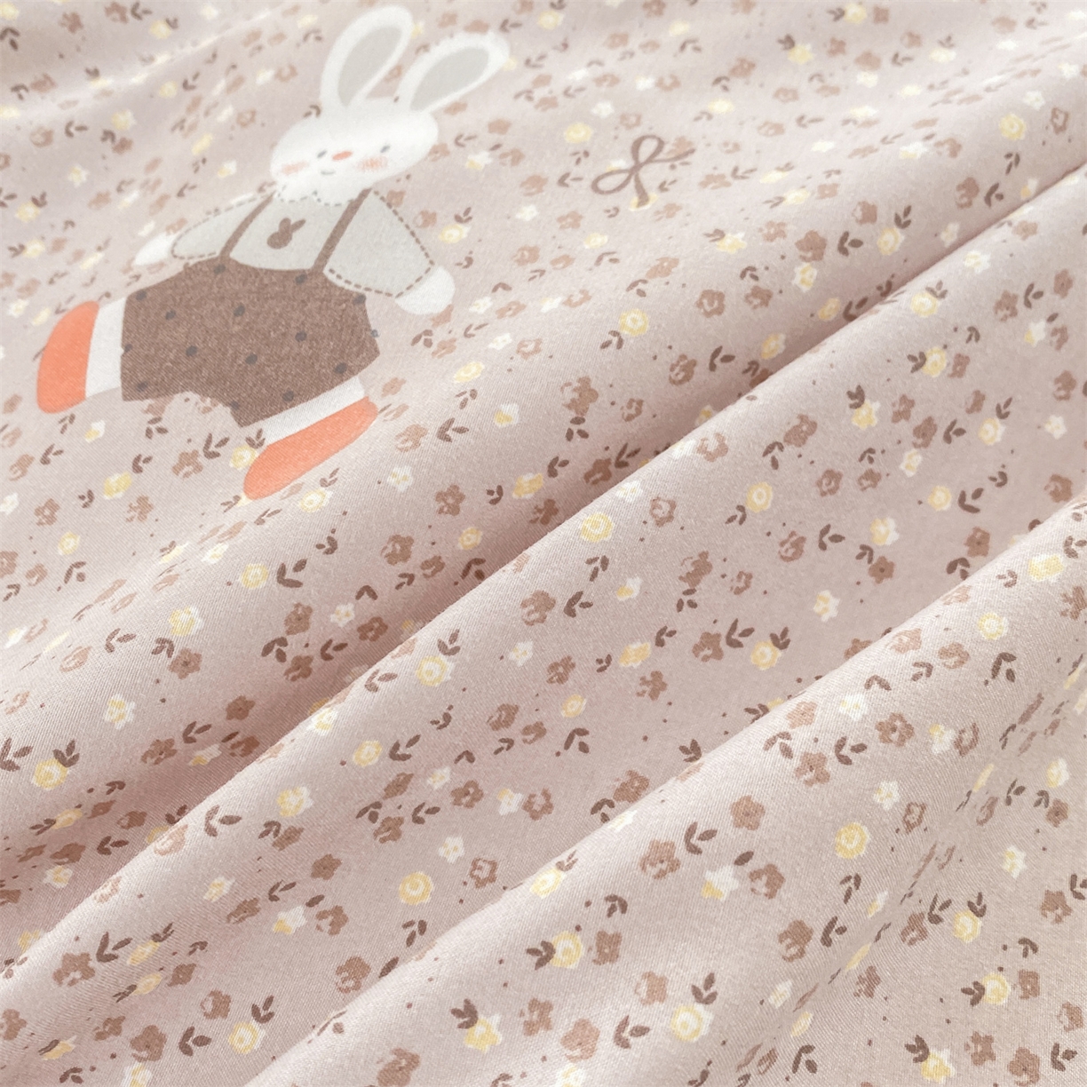 91家纺网 家纺一手货源 找家纺 优贝家纺 2026春夏新款韩系小清新水洗棉古法棉夹棉床盖四件套-风格二 芋泥奶兔