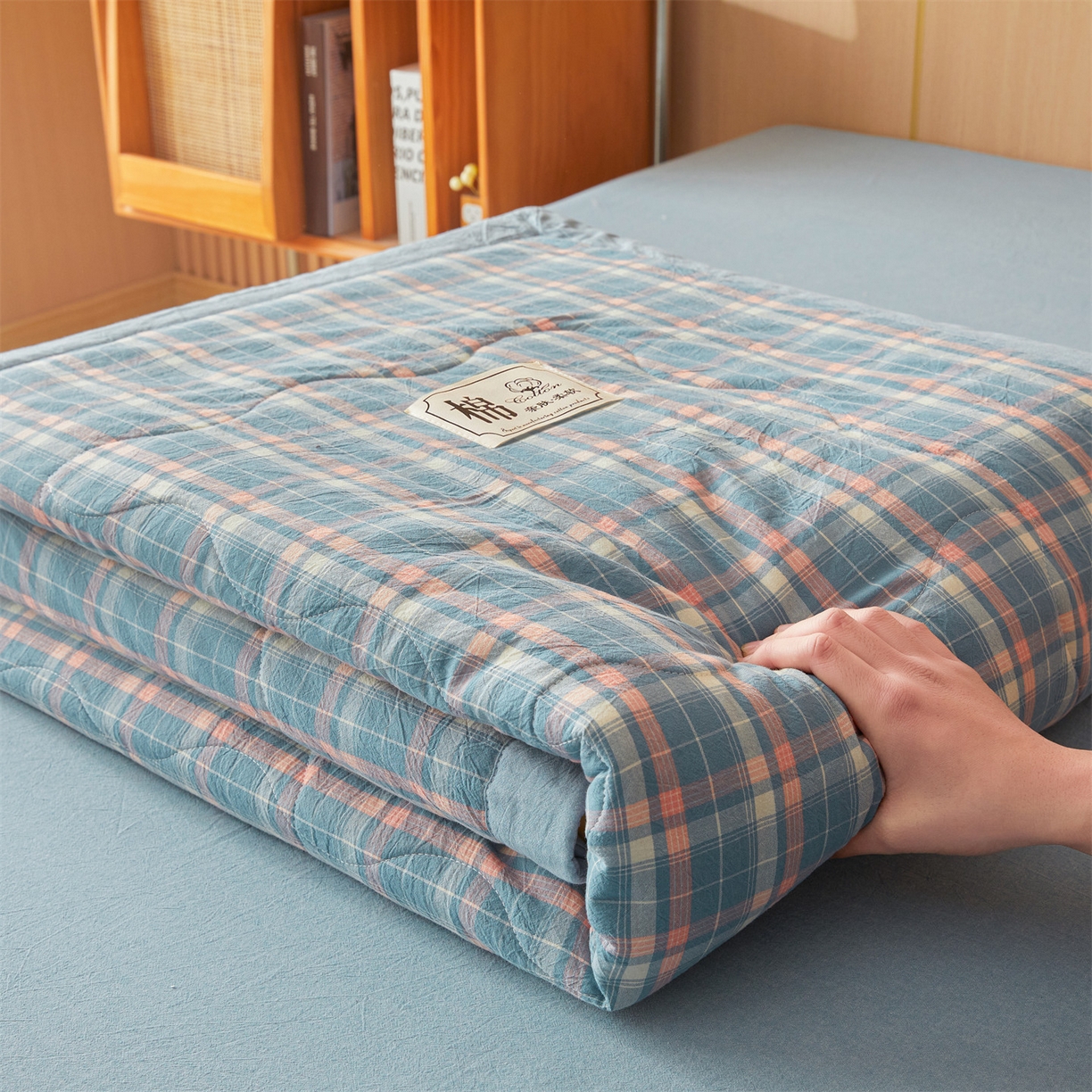 91家纺网 家纺一手货源 找家纺 招财星 2026新款国标无印风纯色100%新疆棉夏被夏凉被空调被棉花夏被棉花被子被芯爆款（含质检报告买家秀包检测） 格韵蓝粉