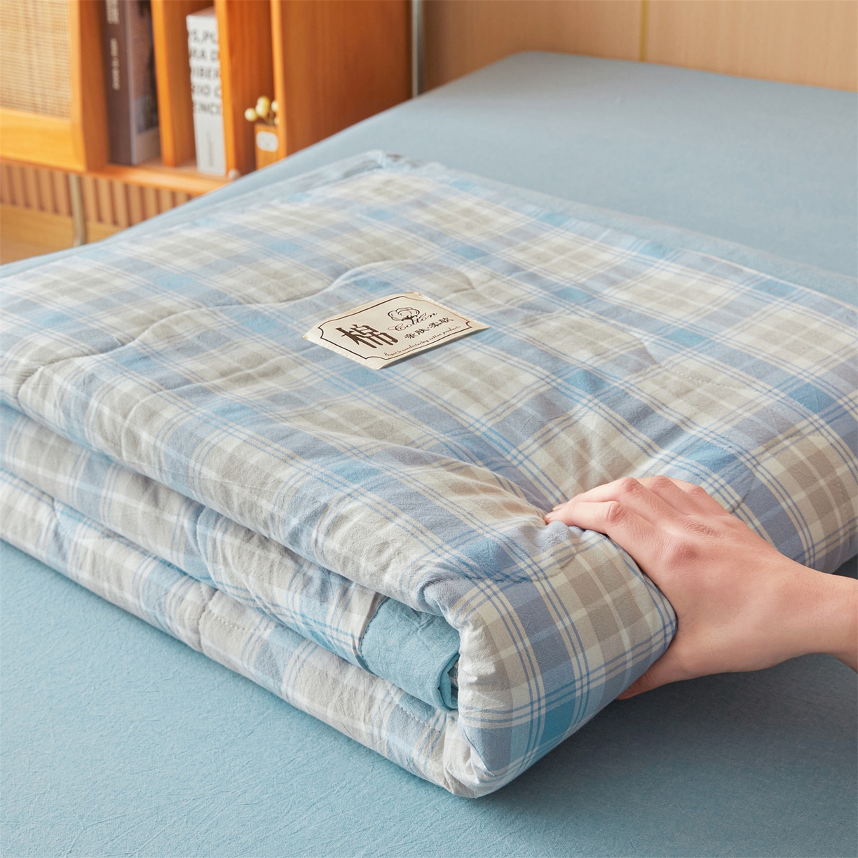 91家纺网 家纺一手货源 找家纺 招财星 2026新款国标无印风纯色100%新疆棉夏被夏凉被空调被棉花夏被棉花被子被芯爆款（含质检报告买家秀包检测） 蓝黄格