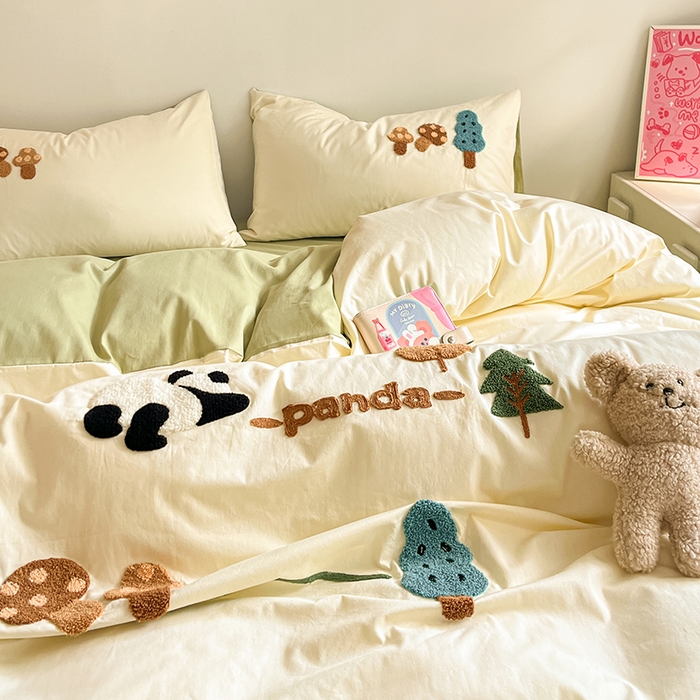 91家纺网 家纺一手货源 找家纺 琪格格纺织 2026新款卡通13372全棉纯棉毛巾绣四件套 森林熊猫