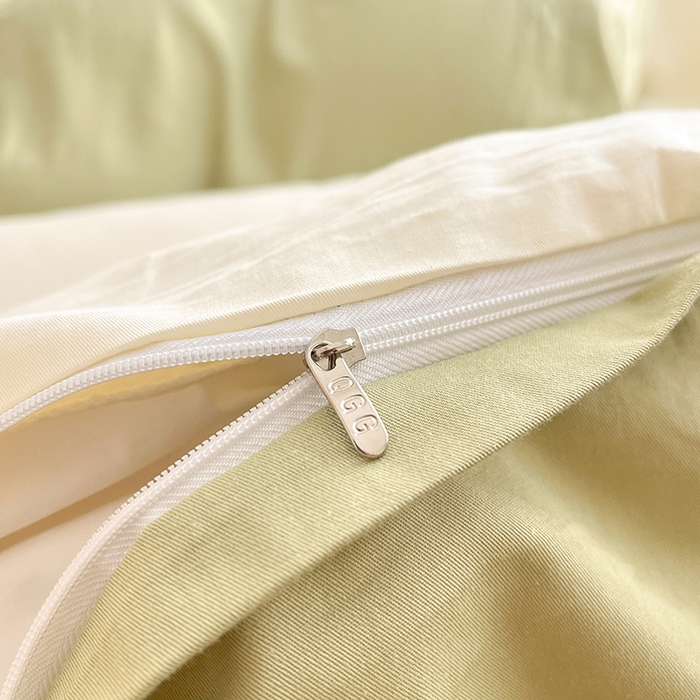 91家纺网 家纺一手货源 找家纺 琪格格纺织 2026新款卡通13372全棉纯棉毛巾绣四件套 心愿小树米白配奶绿