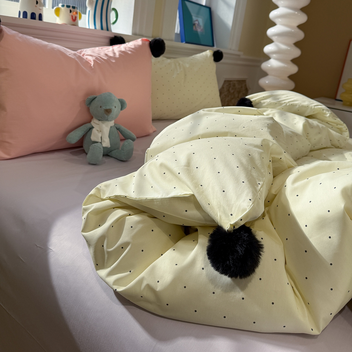 91家纺网 家纺一手货源 找家纺 慕尚家纺 2026新款全棉纯棉水洗带球工艺四件套 波点米白