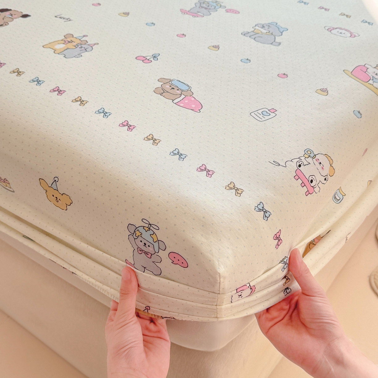 91家纺网 家纺一手货源 找家纺 博雅 2026新款全棉纯棉小卡通印花单床笠床笠单件 萌宠日记