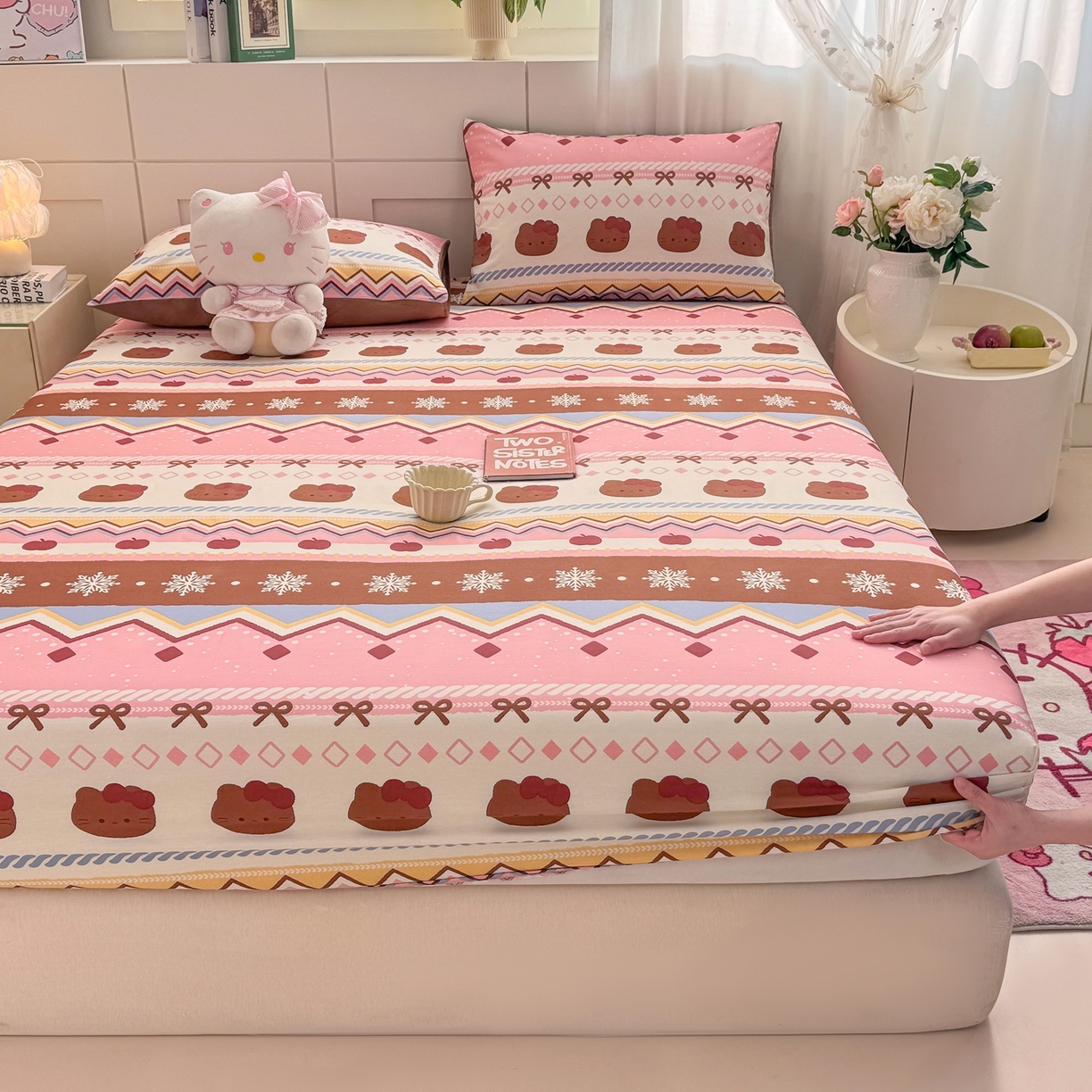 91家纺网 家纺一手货源 找家纺 博雅 2026新款全棉纯棉小卡通印花单床笠床笠单件 圣诞苹果猫