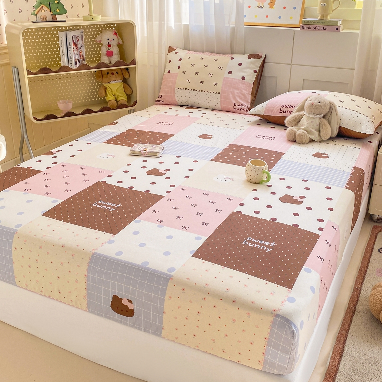 91家纺网 家纺一手货源 找家纺 博雅 2026新款全棉纯棉小卡通印花单床笠床笠单件 小版-咖格蝴蝶结喵