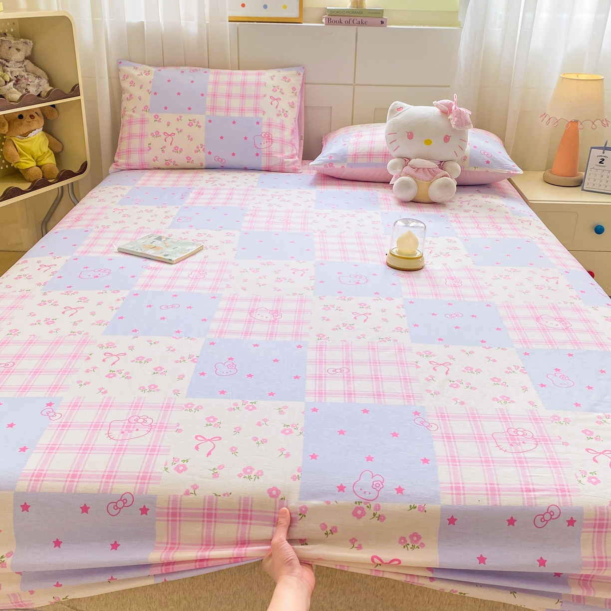 91家纺网 家纺一手货源 找家纺 博雅 2026新款全棉纯棉小卡通印花单床笠床笠单件 小版-梦幻格子喵