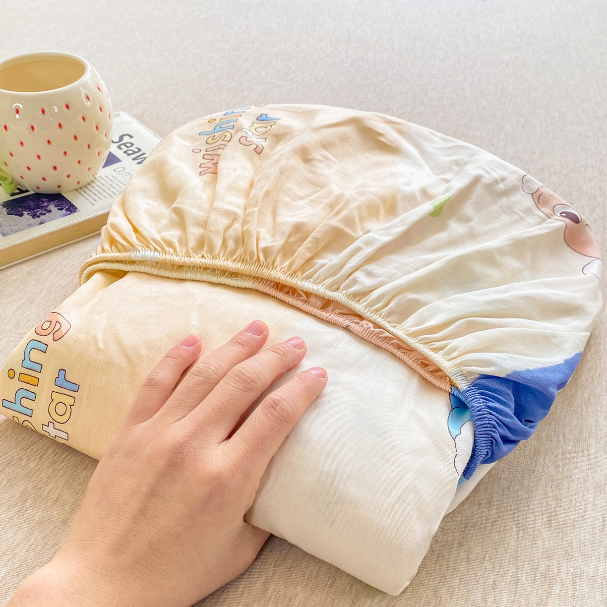 91家纺网 家纺一手货源 找家纺 博雅 2026新款全棉纯棉小卡通印花单床笠床笠单件 小版-魔法棒星星人