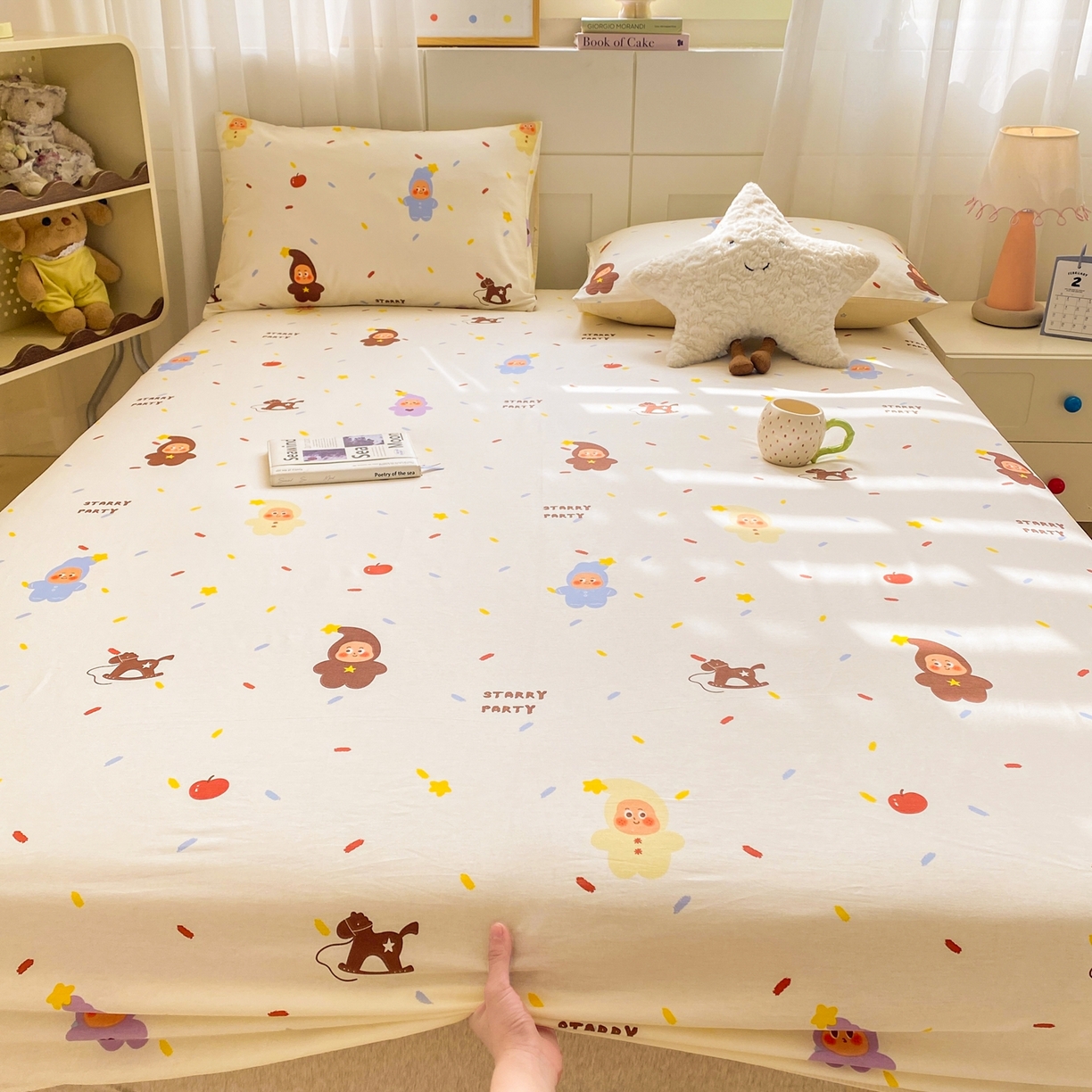 91家纺网 家纺一手货源 找家纺 博雅 2026新款全棉纯棉小卡通印花单床笠床笠单件 小版-苹果彩带星星人