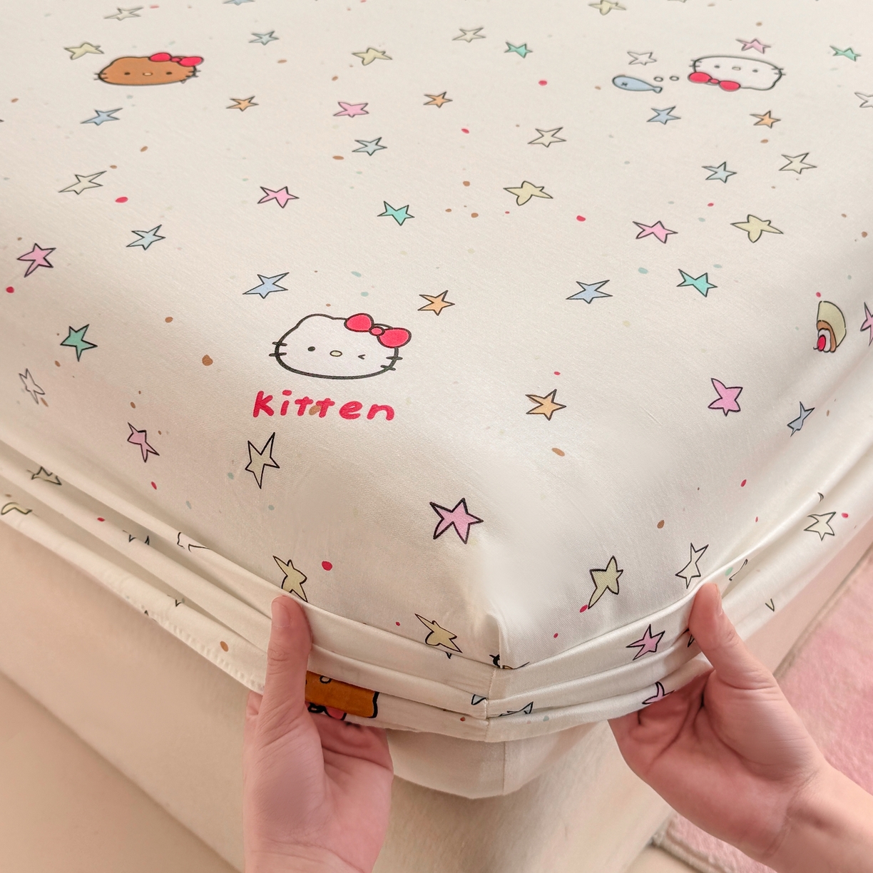 91家纺网 家纺一手货源 找家纺 博雅 2026新款全棉纯棉小卡通印花单床笠床笠单件 星星蝴蝶结猫