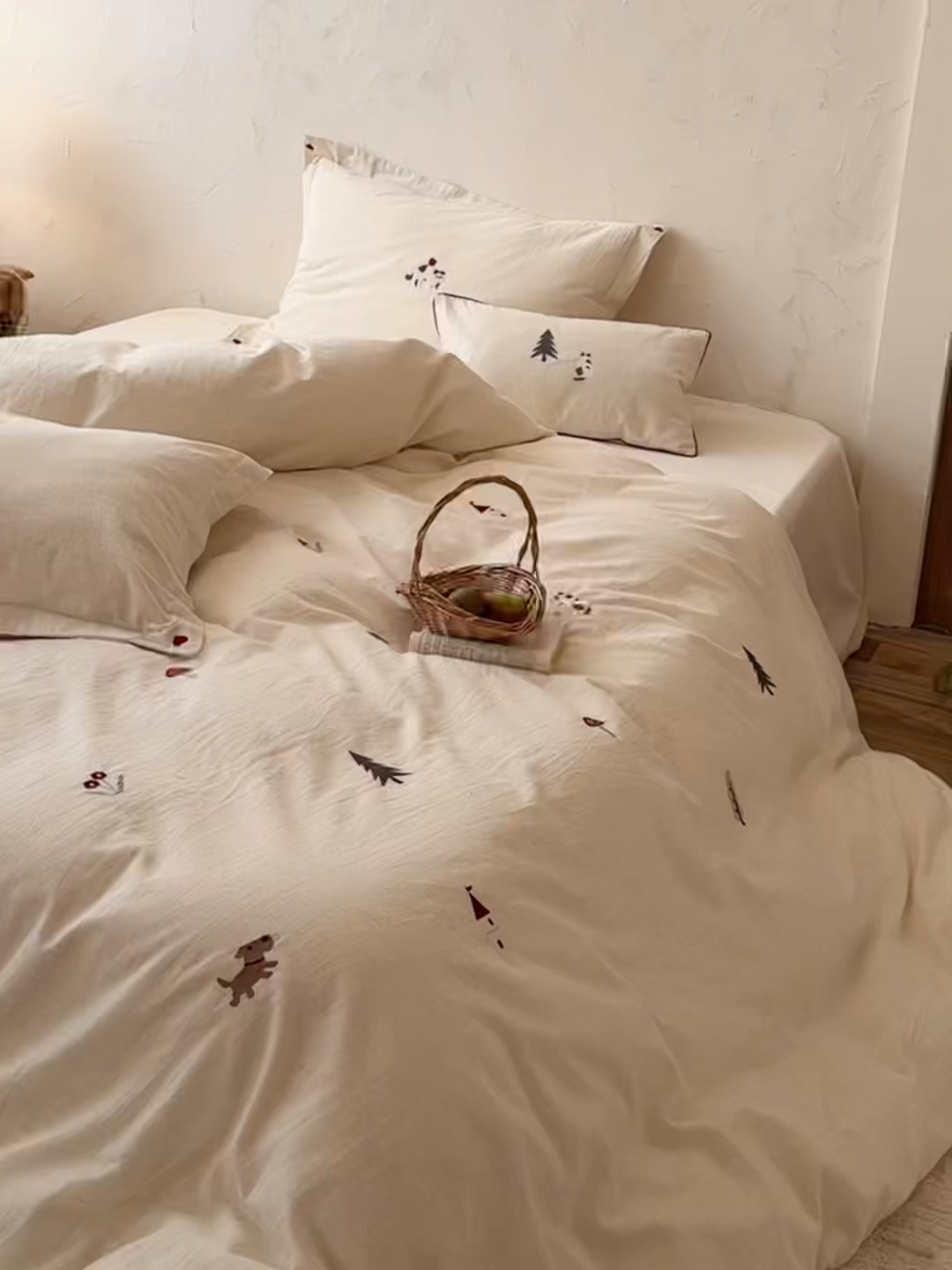 91家纺网 家纺一手货源 找家纺 （总）鹿班家居 2026新款简约色织棉麻刺绣四件套-漫记森林（标准会员-20元）