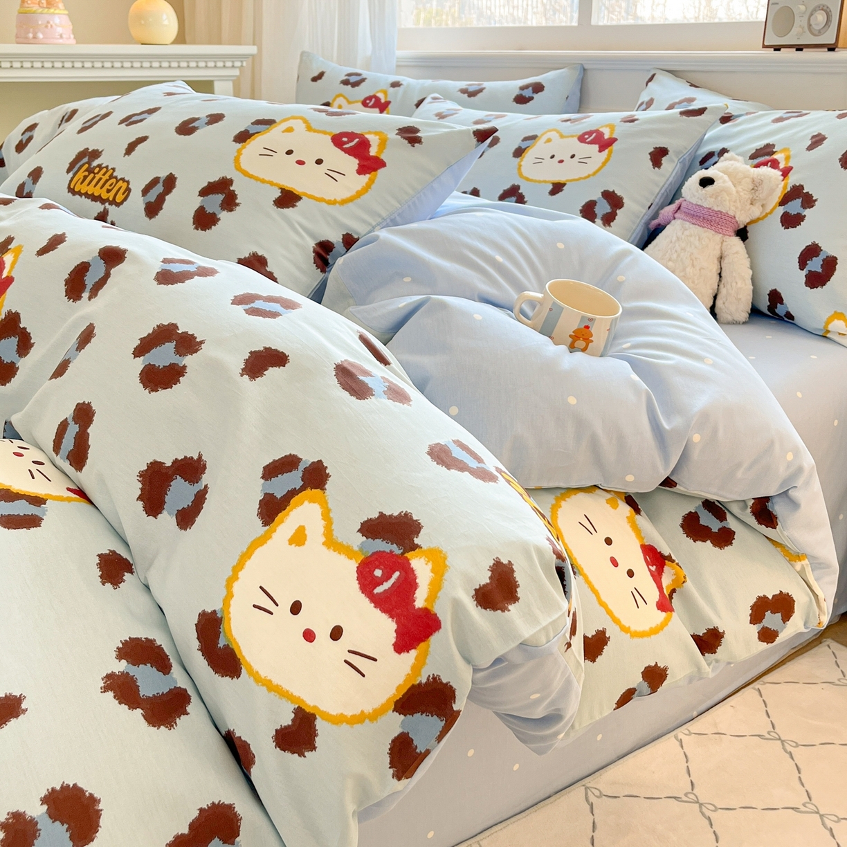 91家纺网 家纺一手货源 找家纺 博雅 2026新款全棉纯棉小卡通印花四件套 豹纹小猫-蓝