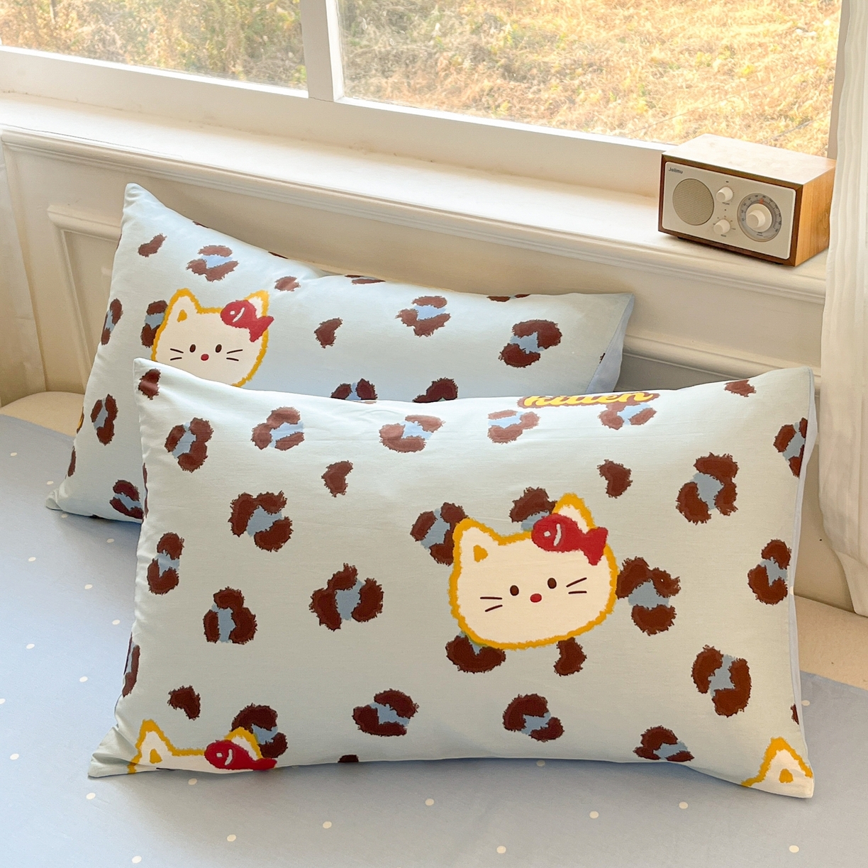 91家纺网 家纺一手货源 找家纺 博雅 2026新款全棉纯棉小卡通印花四件套 豹纹小猫-蓝