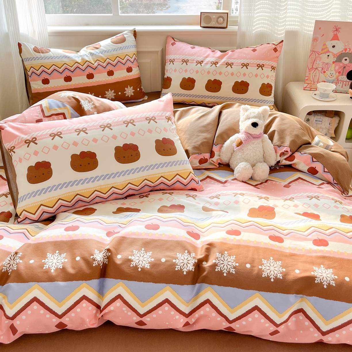 91家纺网 家纺一手货源 找家纺 博雅 2026新款全棉纯棉小卡通印花四件套 圣诞苹果猫