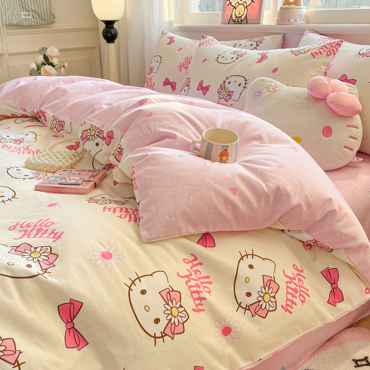 91家纺网 家纺一手货源 找家纺 博雅 2026新款三丽鸥全棉纯棉小版印花四件套 雏菊kt