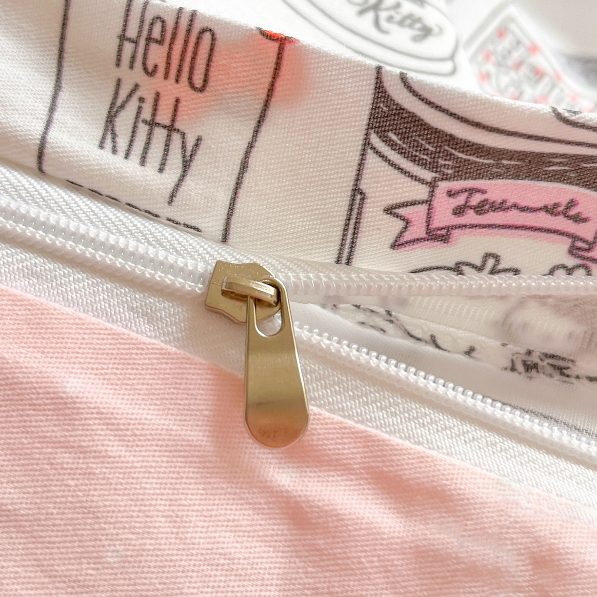 91家纺网 家纺一手货源 找家纺 博雅 2026新款三丽鸥全棉纯棉小版印花四件套 手绘kt