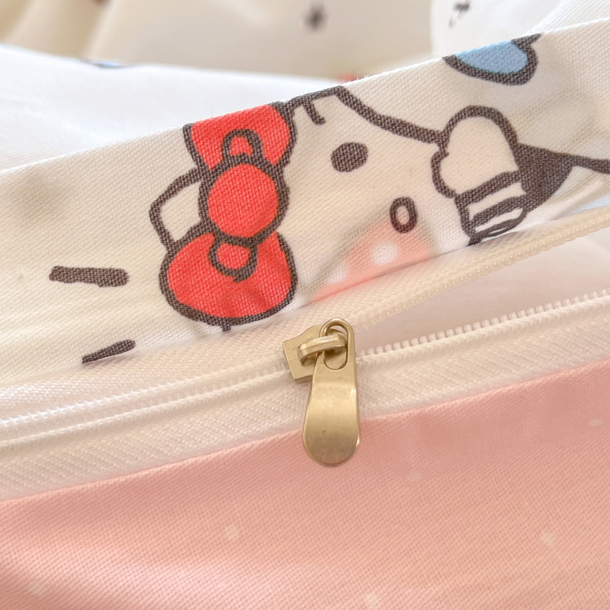 91家纺网 家纺一手货源 找家纺 博雅 2026新款三丽鸥全棉纯棉小版印花四件套 甜品kt