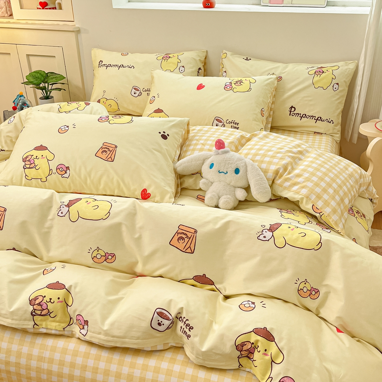 91家纺网 家纺一手货源 找家纺 博雅 2026新款三丽鸥全棉纯棉小版印花四件套 小版-甜甜圈布丁狗