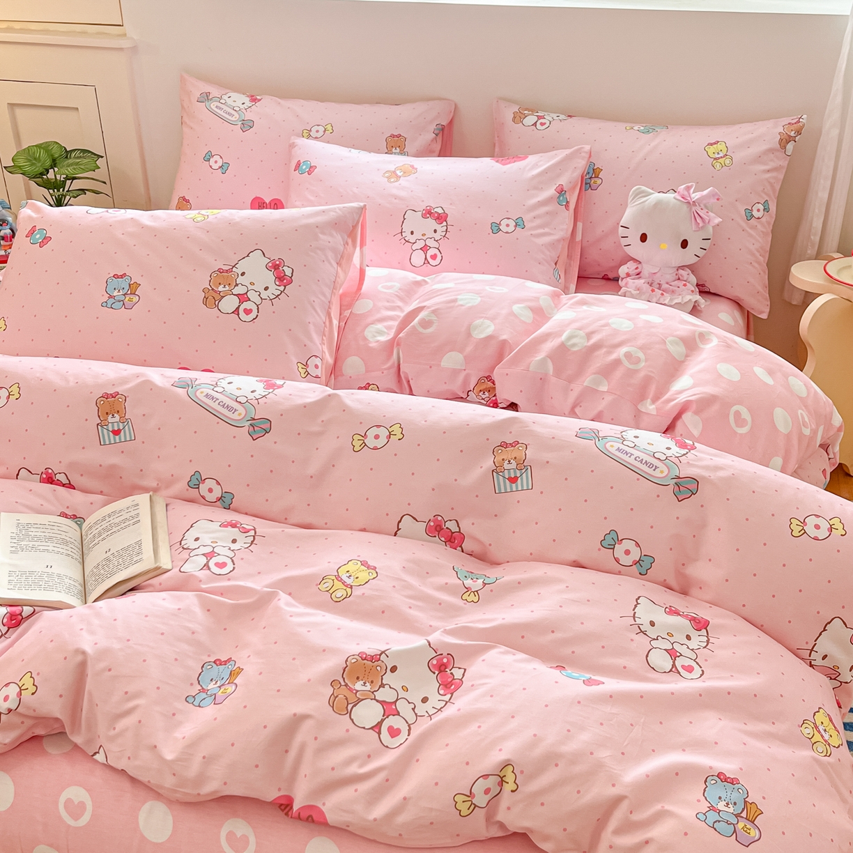 91家纺网 家纺一手货源 找家纺 博雅 2026新款三丽鸥全棉纯棉小版印花四件套 小版-小熊糖果KT