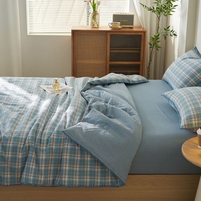 91家纺网 家纺一手货源 找家纺 暖阳 2026新款无印风色织全棉贝壳绣棉花夏被夏凉被空调被 贝壳海军格蓝