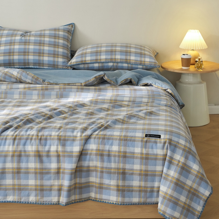 91家纺网 家纺一手货源 找家纺 暖阳 2026新款无印风色织全棉贝壳绣棉花夏被夏凉被空调被 贝壳简蓝格