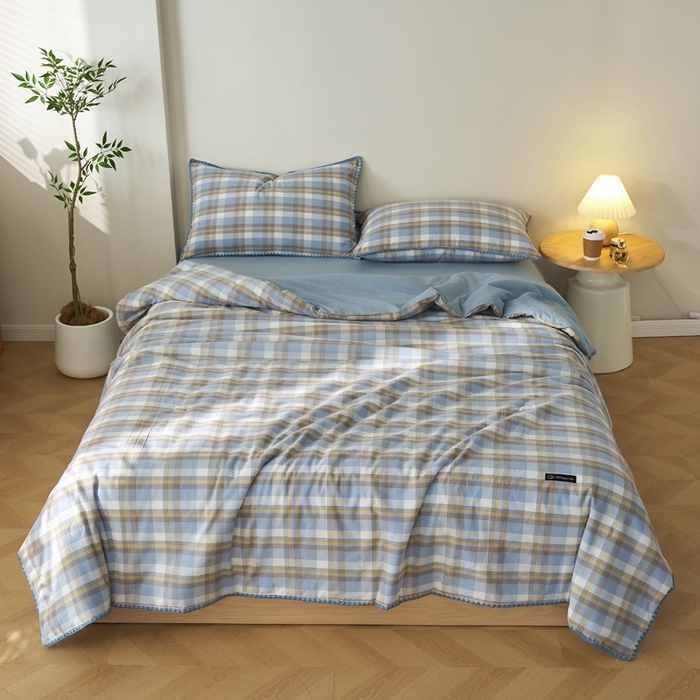 91家纺网 家纺一手货源 找家纺 暖阳 2026新款无印风色织全棉贝壳绣棉花夏被夏凉被空调被 贝壳简蓝格