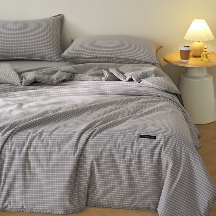 91家纺网 家纺一手货源 找家纺 暖阳 2026新款无印风色织全棉贝壳绣棉花夏被夏凉被空调被 贝壳小灰格